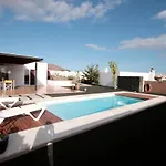 Casa Natalie Willa